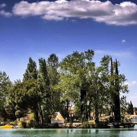 Appartement Residence Vacances Amandier Арль Екстер'єр фото