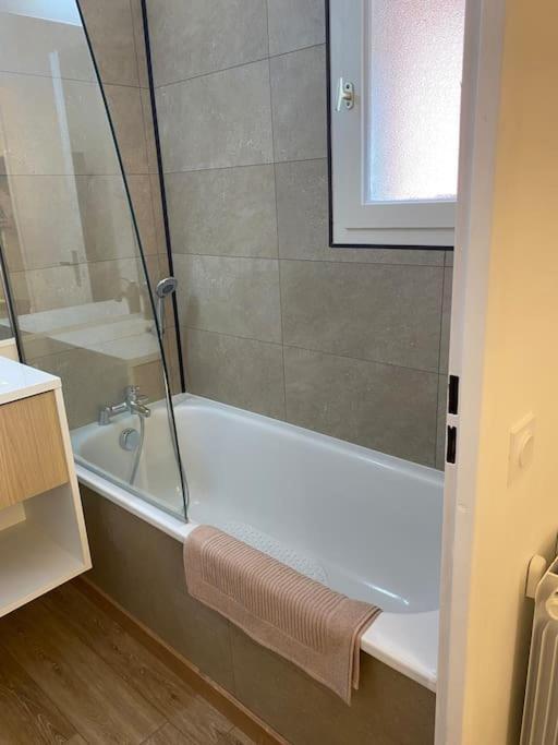 Appartement Residence Vacances Amandier Арль Екстер'єр фото
