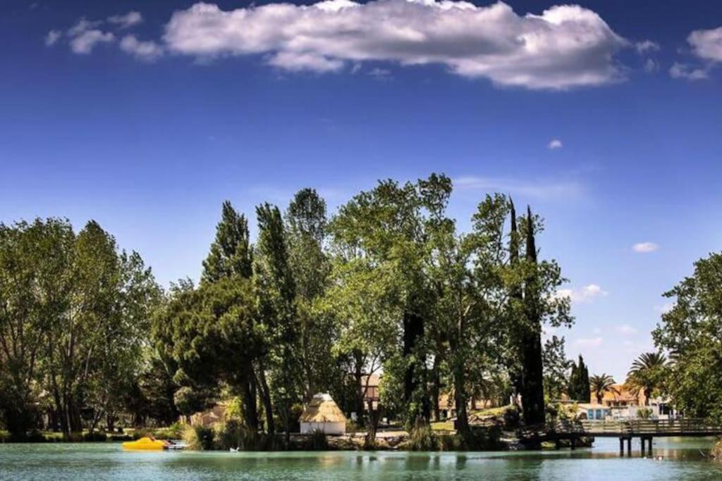 Appartement Residence Vacances Amandier Арль Екстер'єр фото