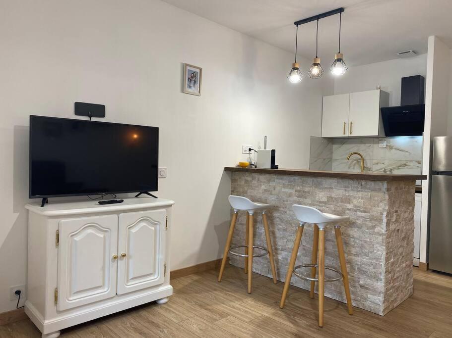 Appartement Residence Vacances Amandier Арль Екстер'єр фото